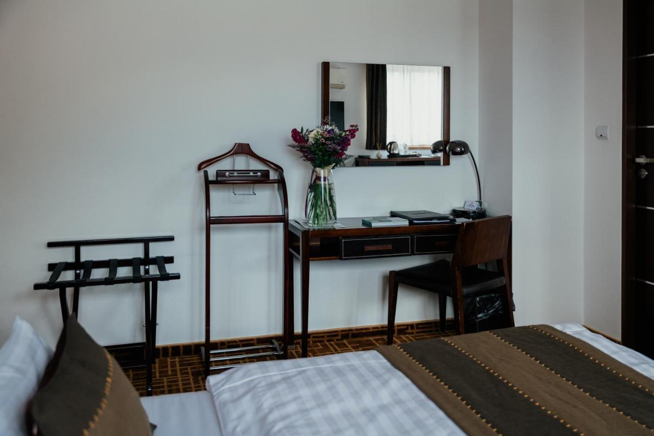 Hotel Troyer Trojanovice Buitenkant foto